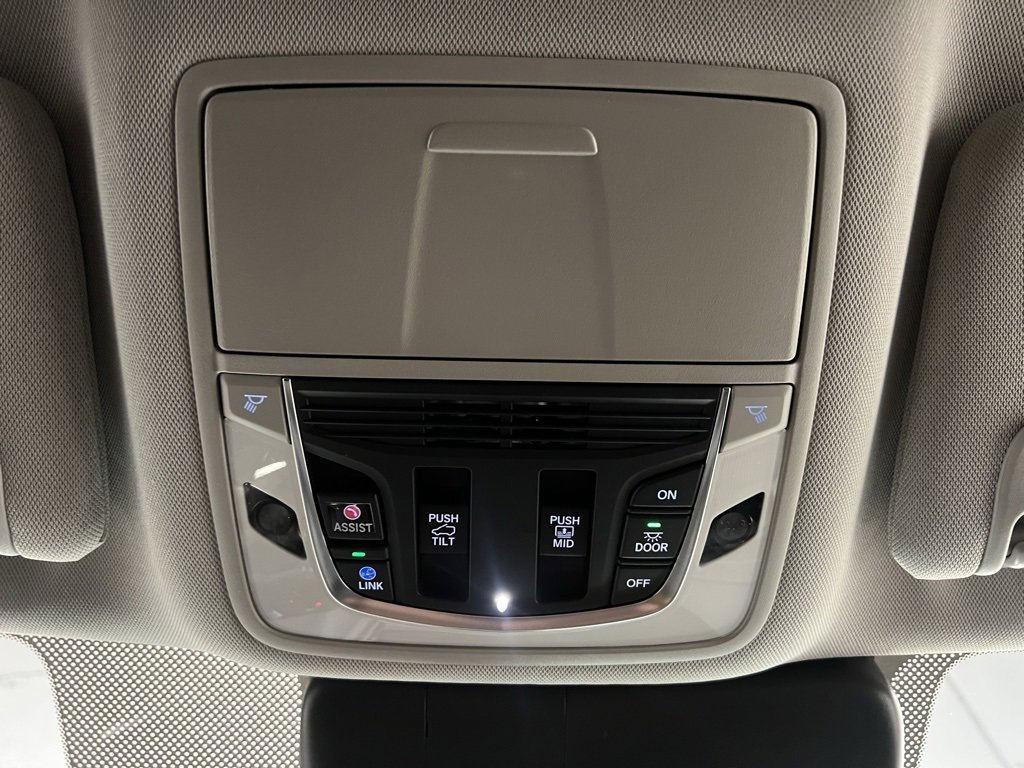 New 2026 Acura RDX SH-AWD w/ Advance Package image 9