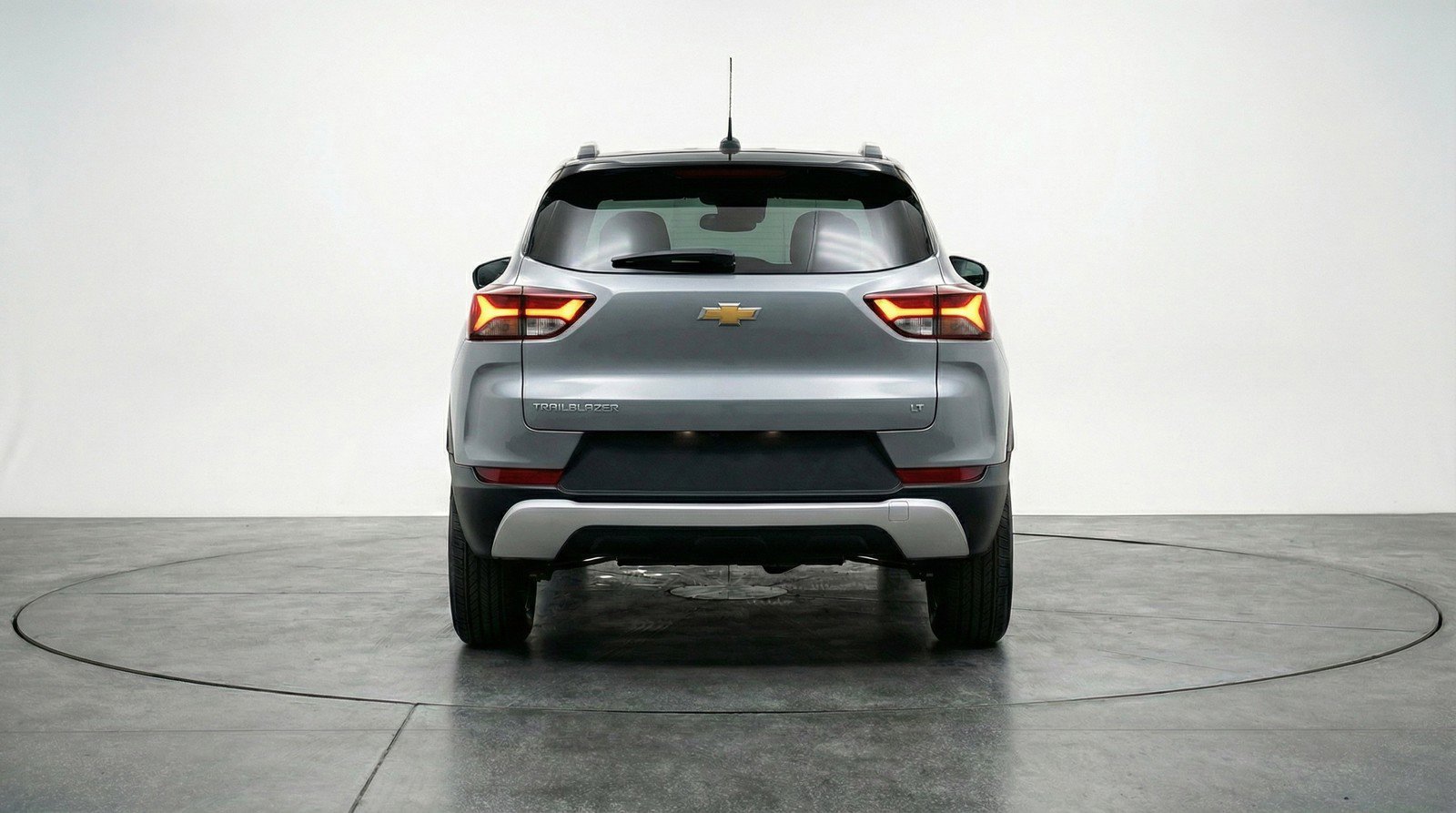 Used 2025 Chevrolet TrailBlazer LT FWD image 7