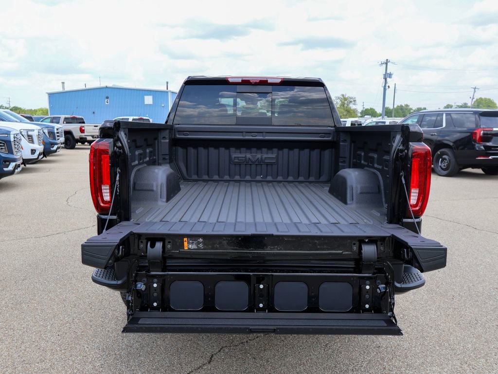 New 2026 GMC Sierra 1500 AT4 AWD/4WD image 5