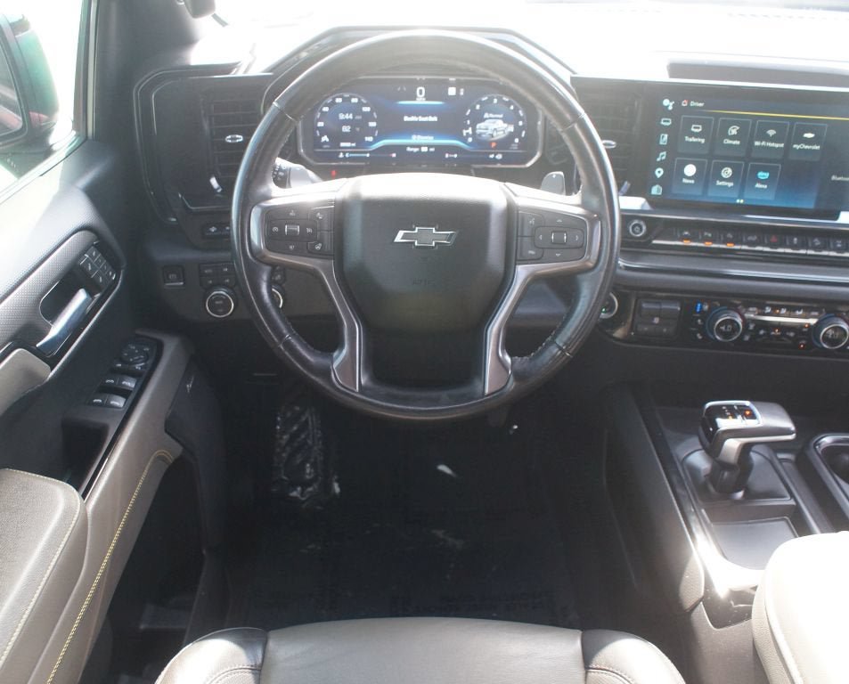 Used 2022 Chevrolet Silverado 1500 ZR2 w/ Technology Package AWD/4WD image 5
