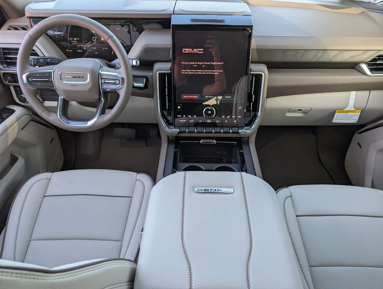 New 2026 GMC Yukon XL Denali w/ Sun & Power Step Package AWD/4WD image 8