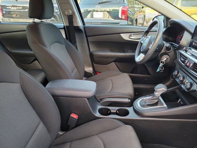 Used 2024 Kia Forte LXS image 32