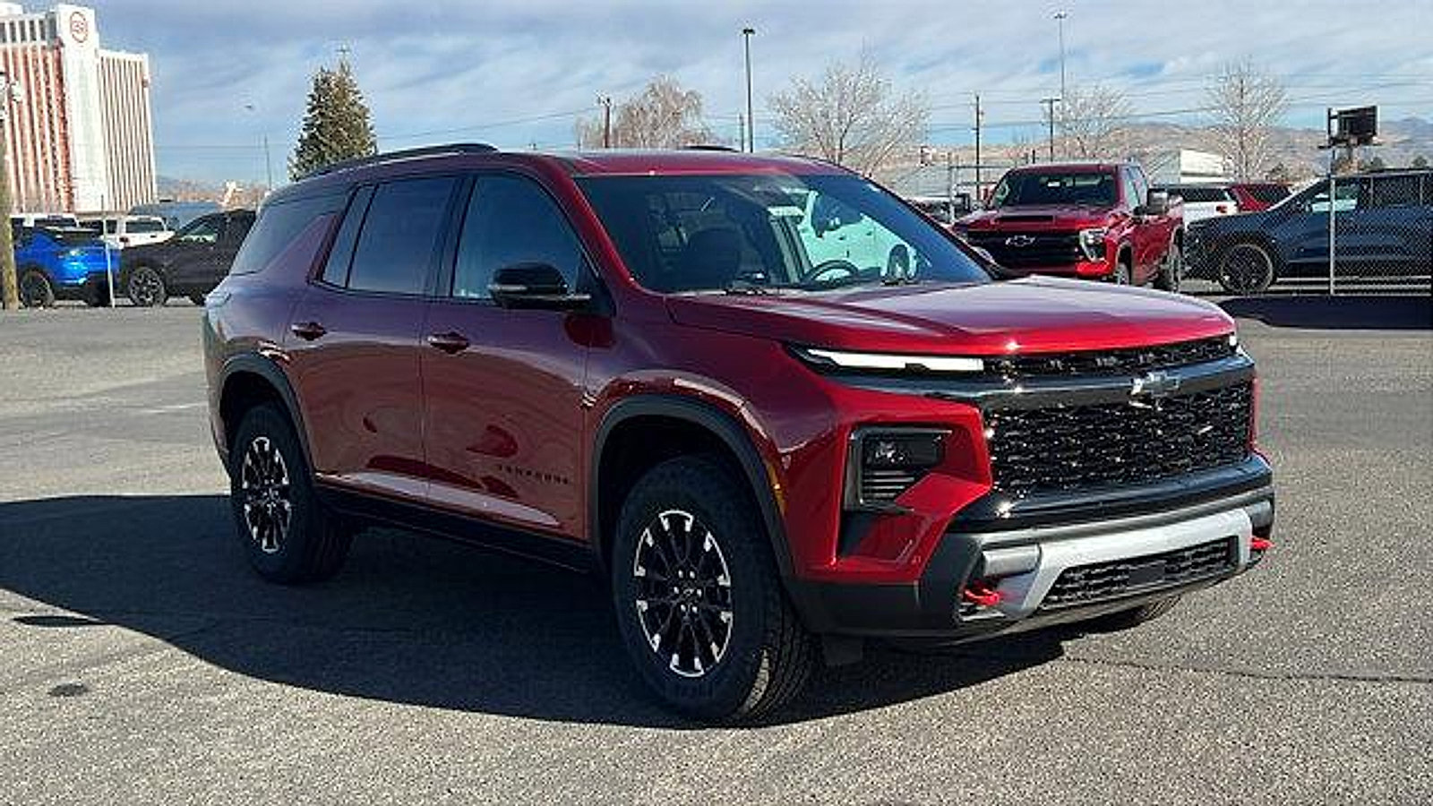 New 2026 Chevrolet Traverse Z71 w/ Enhanced Driving Package image 3