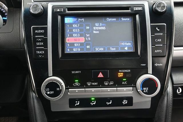 Used 2012 Toyota Camry SE FWD image 20