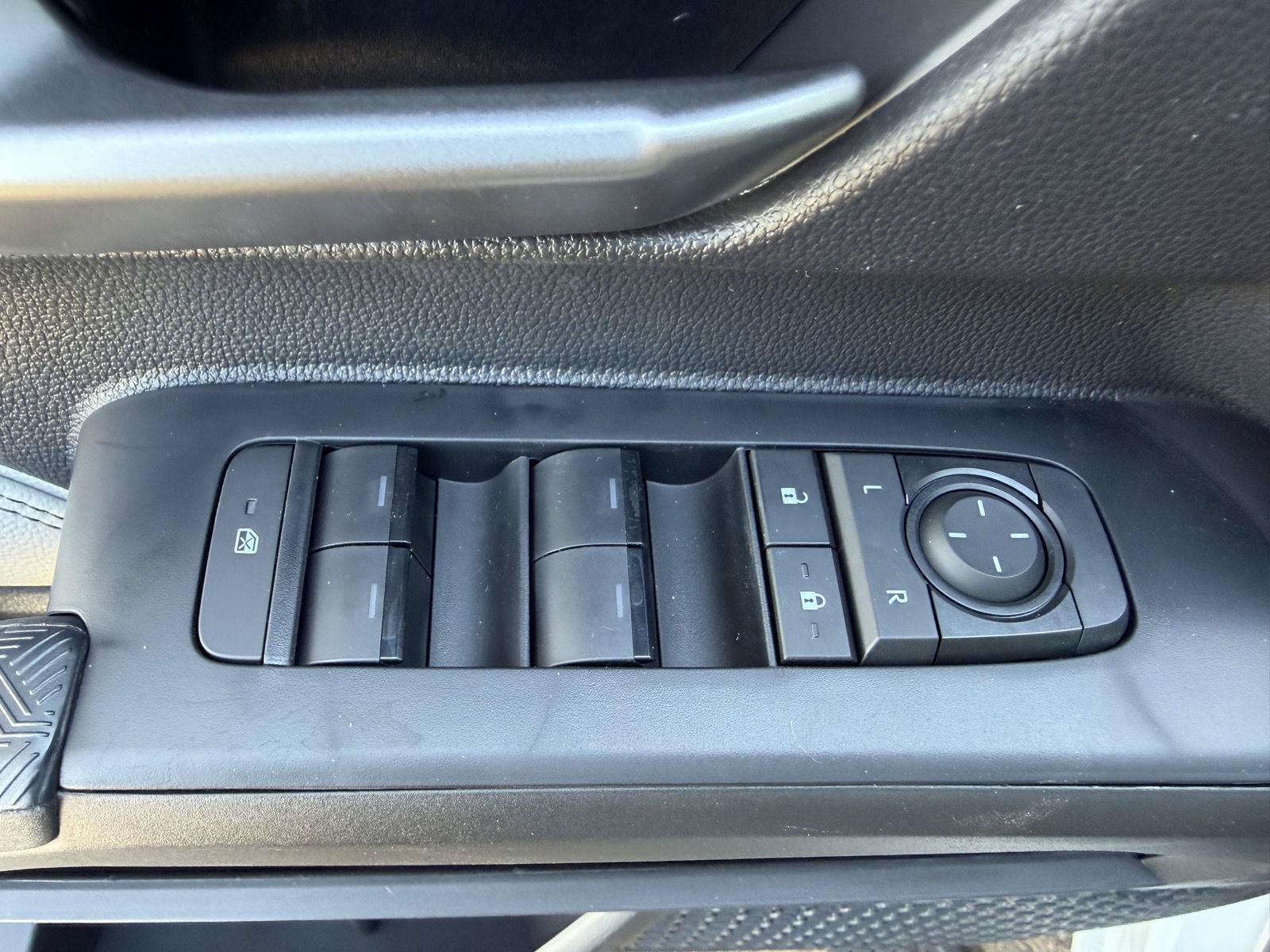 New 2026 Toyota Tacoma Limited AWD/4WD image 12