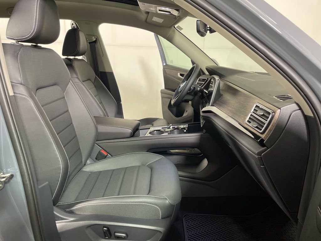 New 2026 Volkswagen Atlas SEL AWD/4WD image 24