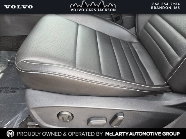 Used 2024 Volkswagen Jetta SE FWD image 13