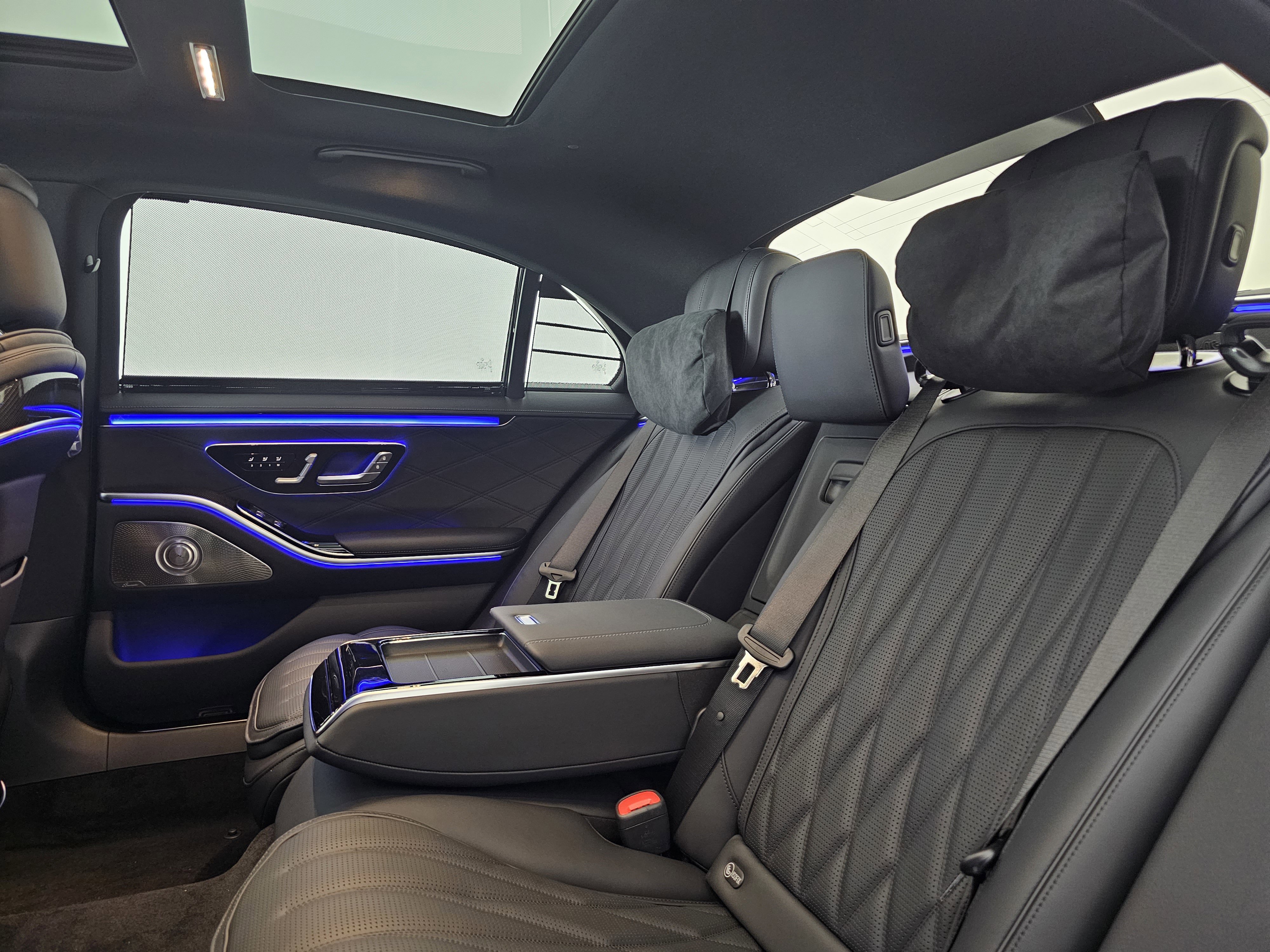 New 2026 Mercedes-Benz S 63 AMG S image 17