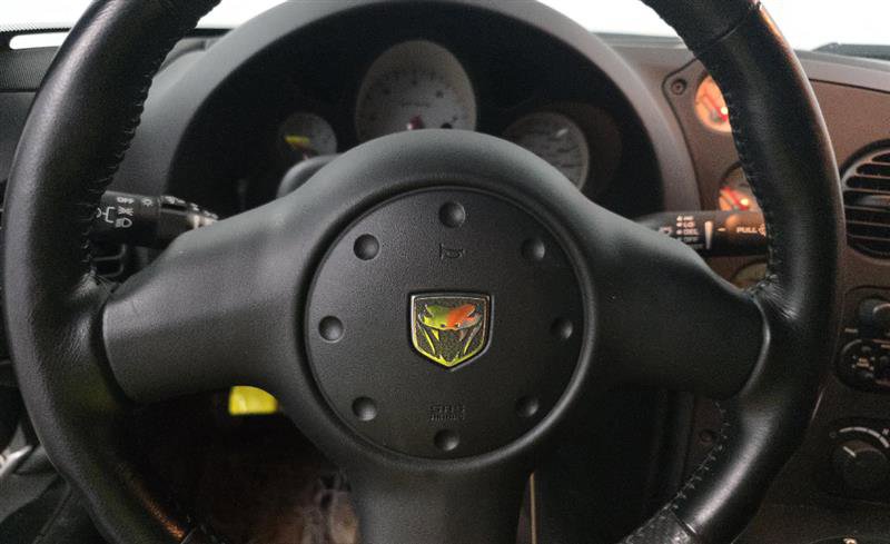 Used 2004 Dodge Viper SRT-10 image 5