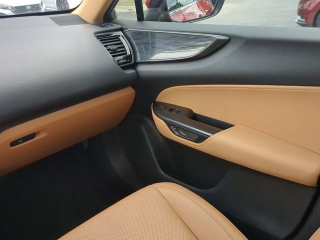 Used 2025 Lexus NX 250 FWD w/ Accessory Package (Z2) image 19