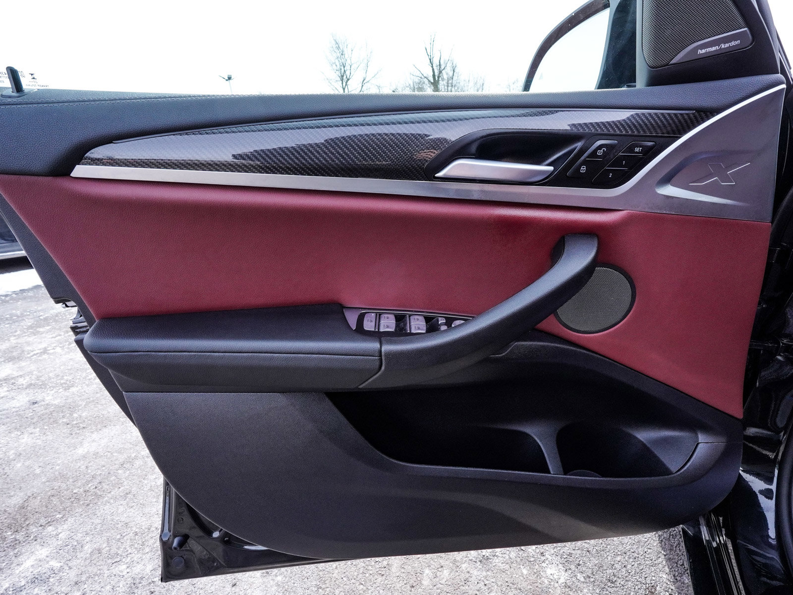 Used 2024 BMW X4 M40i image 11