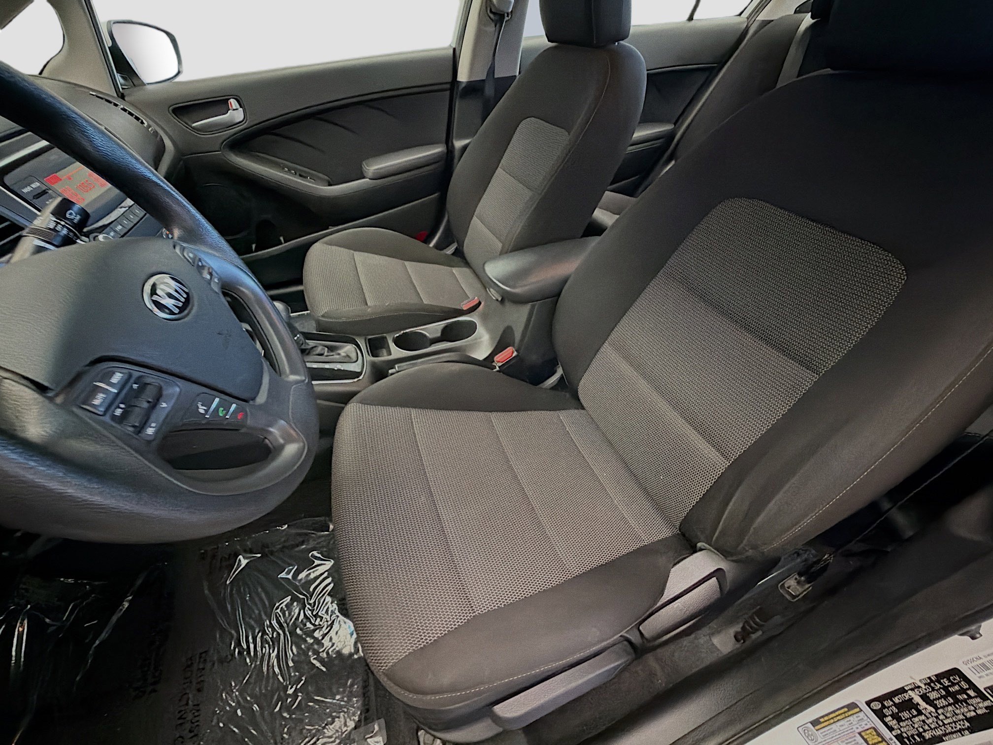 Used 2018 Kia Forte LX FWD image 11