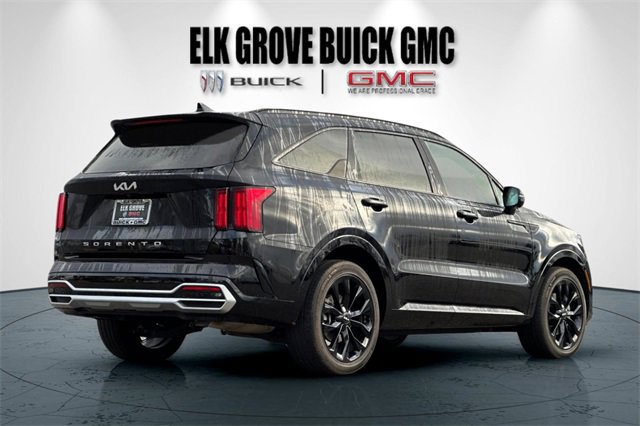 Used 2022 Kia Sorento SX image 4