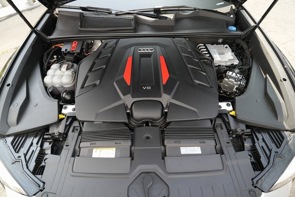 Used 2022 Audi SQ8 Prestige w/ Prestige Package image 17