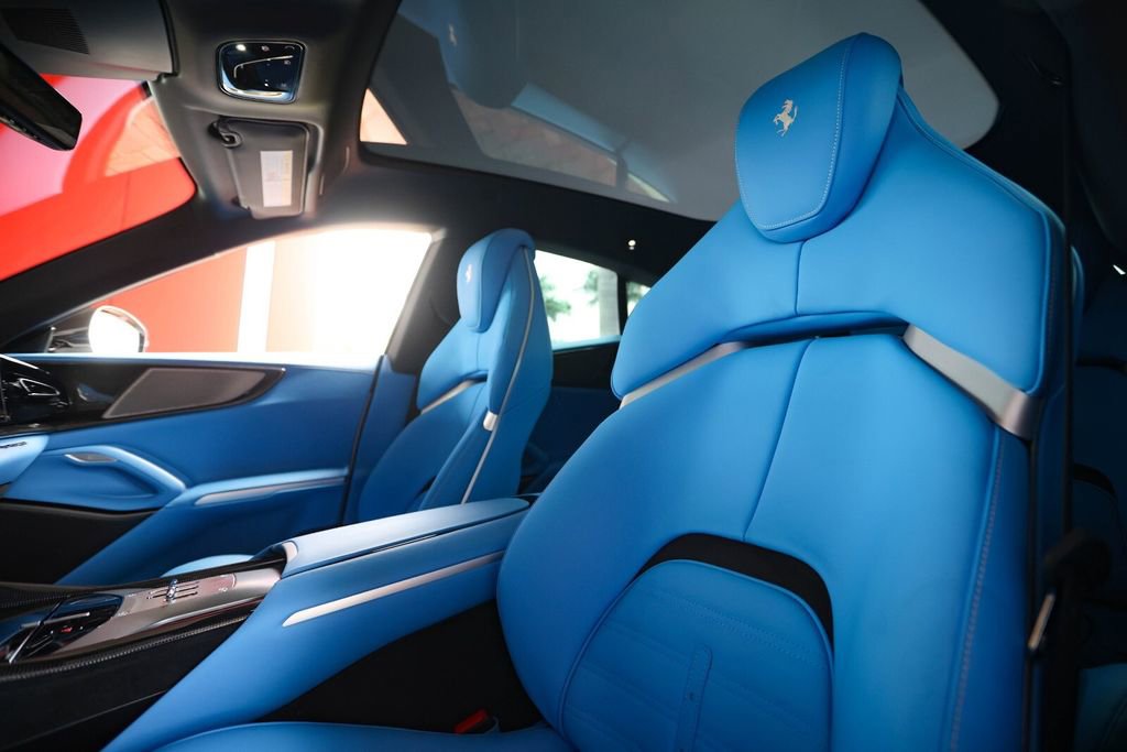 Used 2026 Ferrari Purosangue AWD/4WD image 45