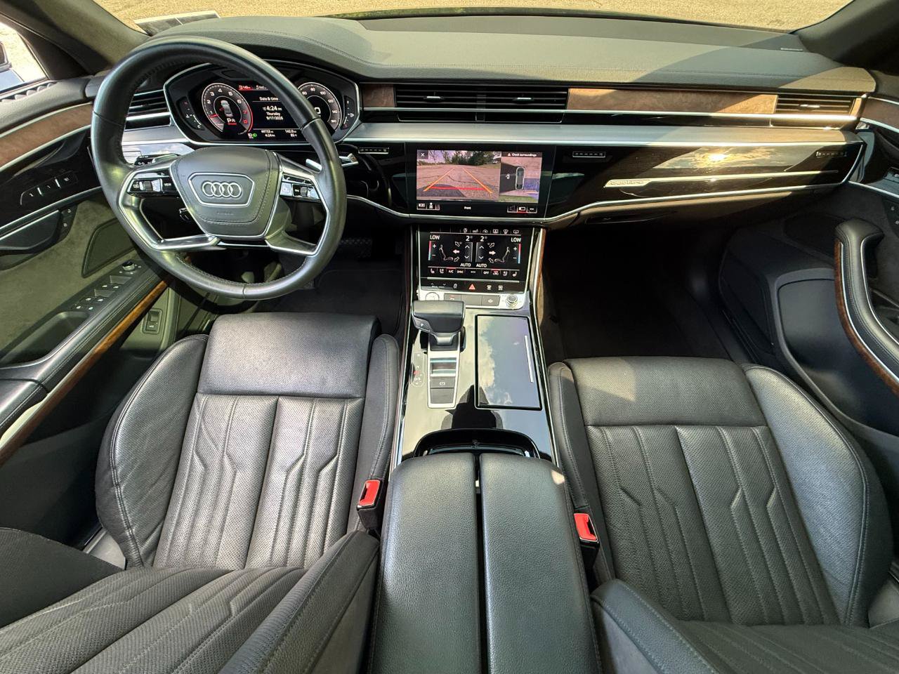 Used 2019 Audi A8 L 3.0T w/ Executive Package AWD/4WD image 9