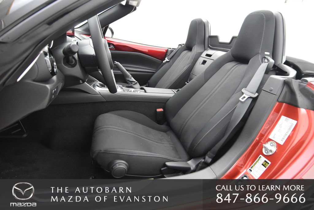 New 2026 MAZDA MX-5 Miata Club w/ Interior Package RWD image 25