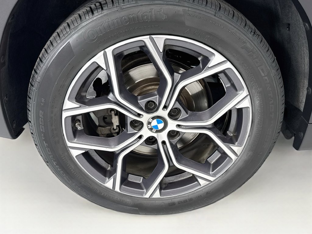 Used 2020 BMW X1 xDrive28i w/ Premium Package AWD/4WD image 32