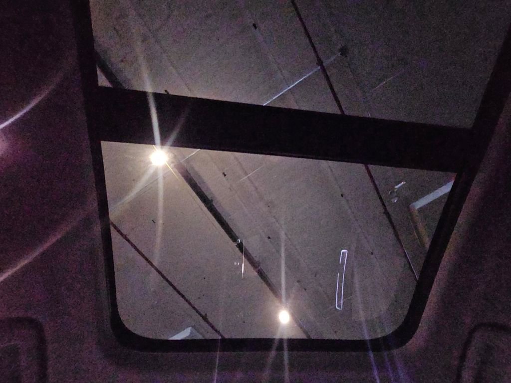 Certified 2025 Volvo V90 B6 Cross Country Plus image 26