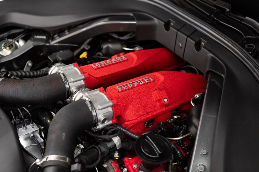 Used 2024 Ferrari Roma Spider image 89
