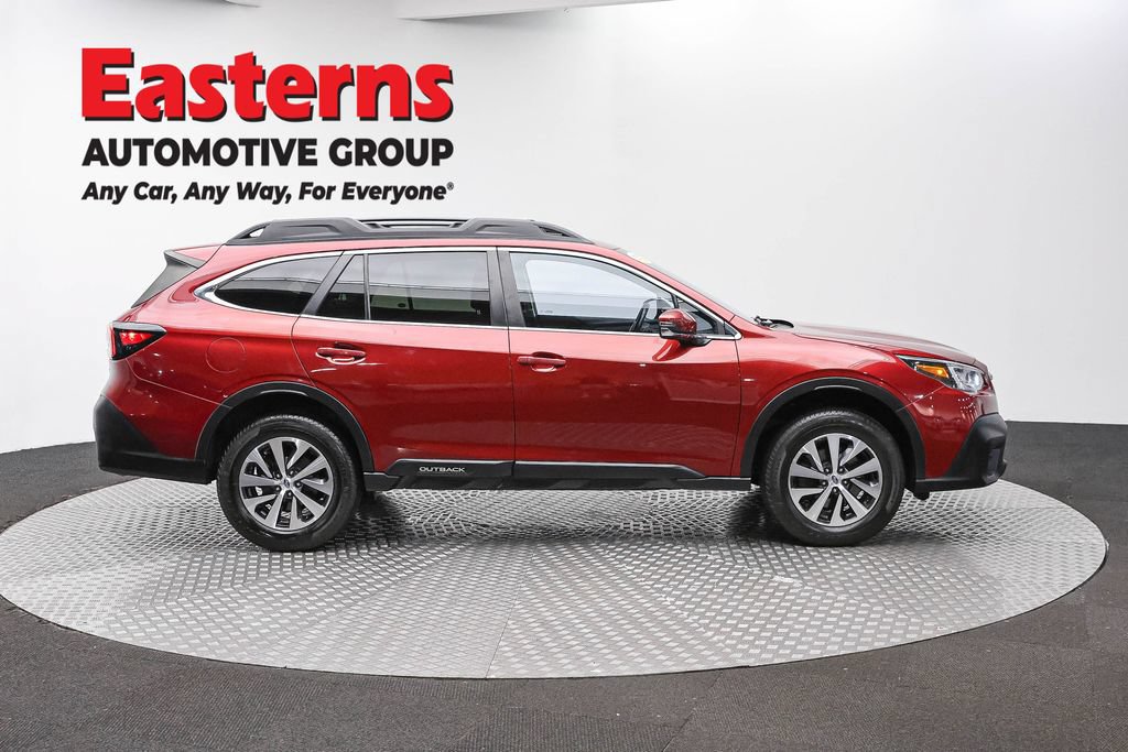 Used 2022 Subaru Outback Premium AWD/4WD image 4