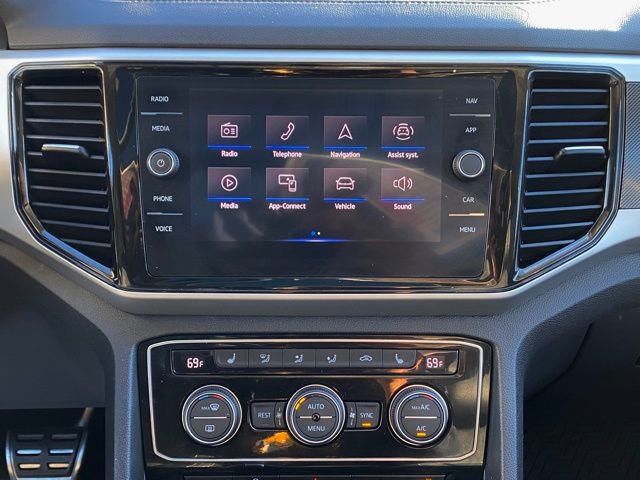 Used 2021 Volkswagen Atlas SEL R-Line image 38