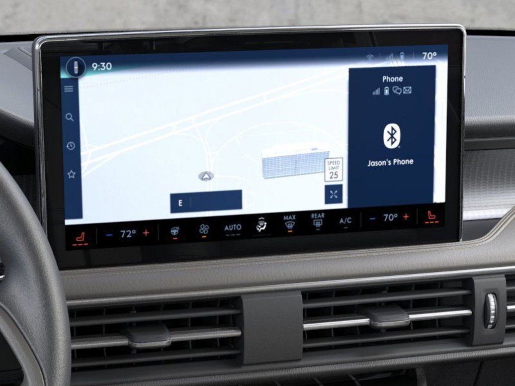 New 2025 Lincoln Corsair FWD w/ Equipment Group 101A image 14