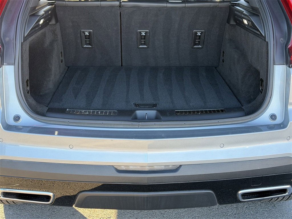 Used 2024 Cadillac XT4 Premium Luxury image 24