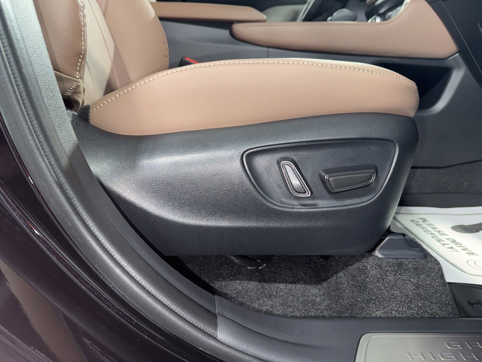 New 2026 Toyota Grand Highlander Platinum image 11