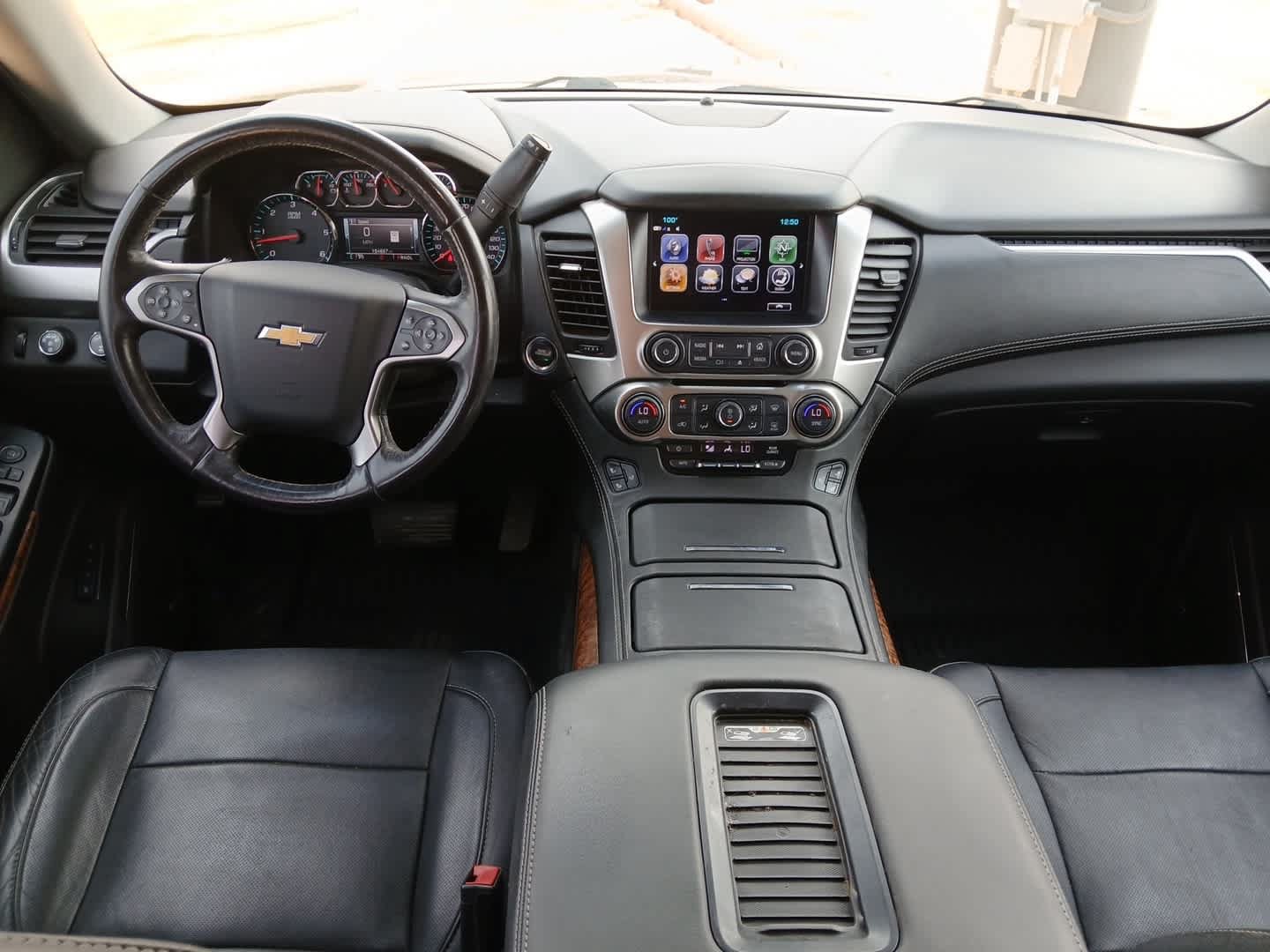 Used 2018 Chevrolet Suburban Premier AWD/4WD image 20