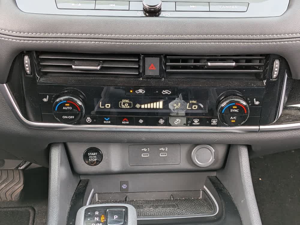Used 2024 Nissan Rogue SL w/ SL Premium Package AWD/4WD image 28