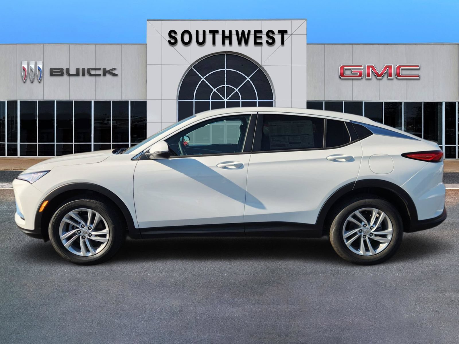New 2026 Buick Envista Sport Touring w/ Convenience I Package FWD image 3