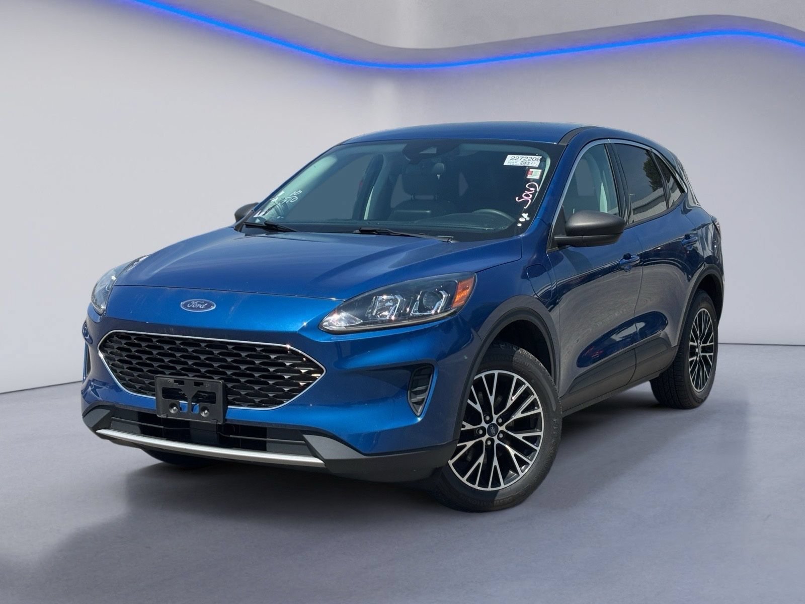 Used 2022 Ford Escape SE FWD image 2