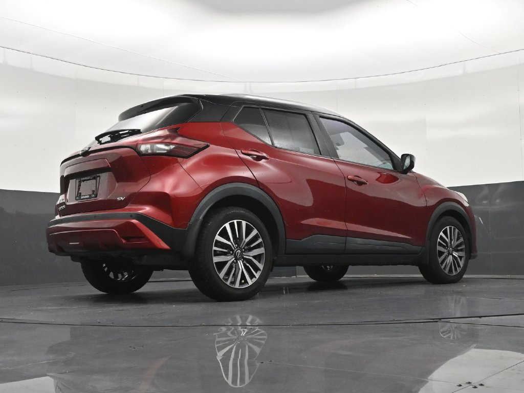 Used 2022 Nissan Kicks SV FWD image 27