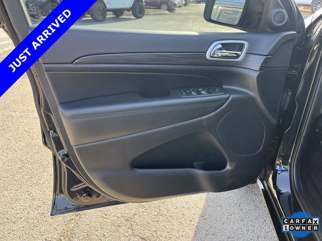 Certified 2022 Jeep Grand Cherokee Laredo X image 24