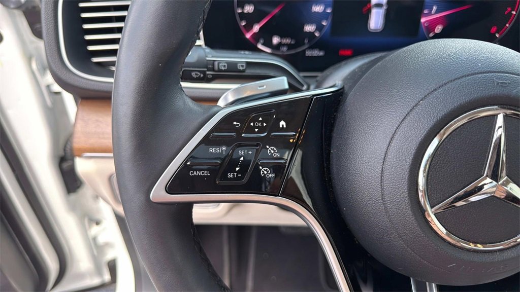 Used 2024 Mercedes-Benz GLE 450 4MATIC image 17