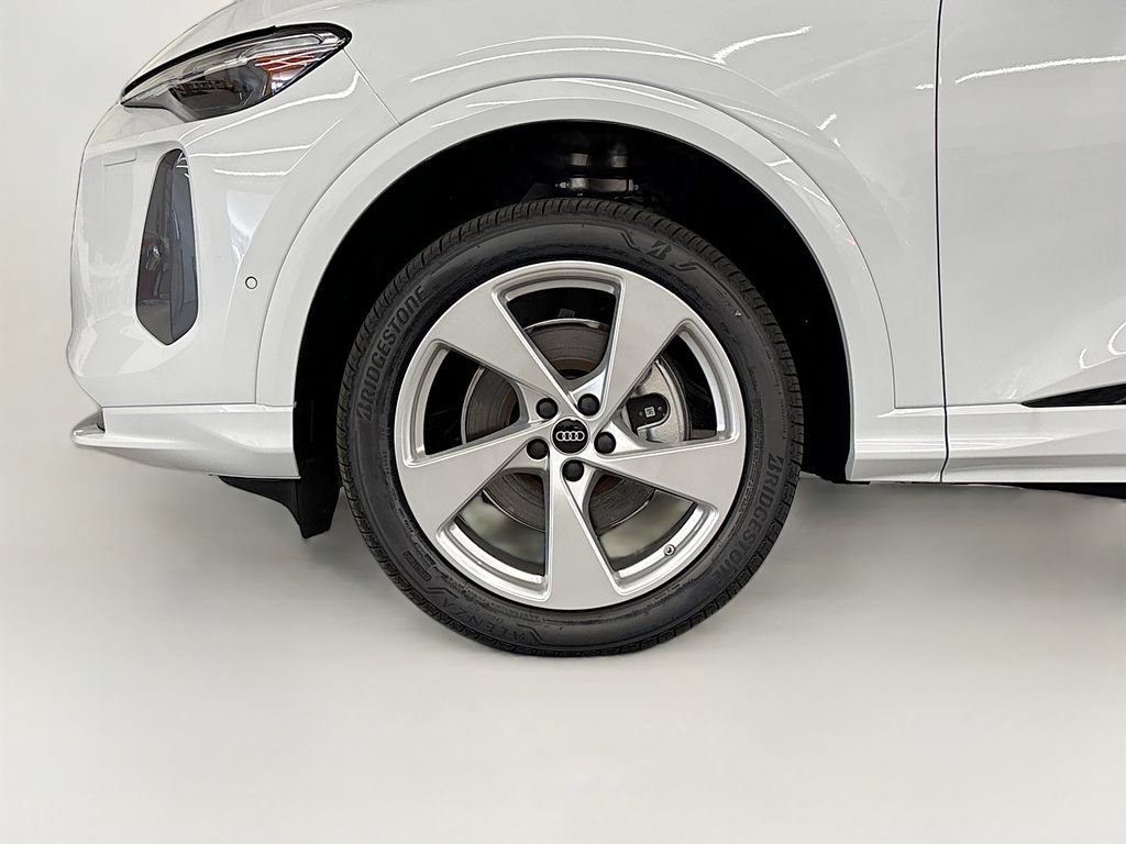 New 2026 Audi Q5 Premium Plus AWD/4WD image 24