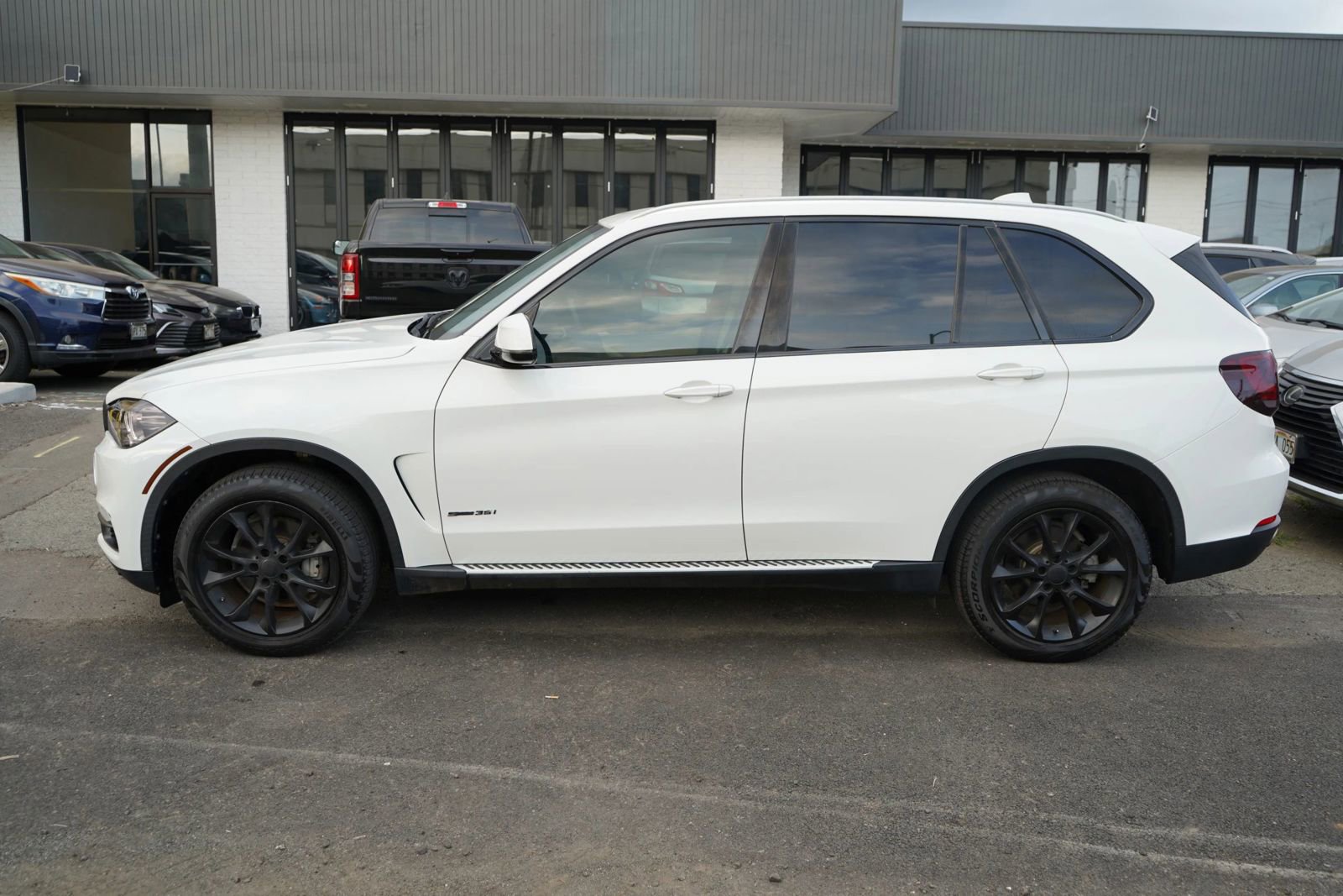 Used 2017 BMW X5 sDrive35i RWD image 2