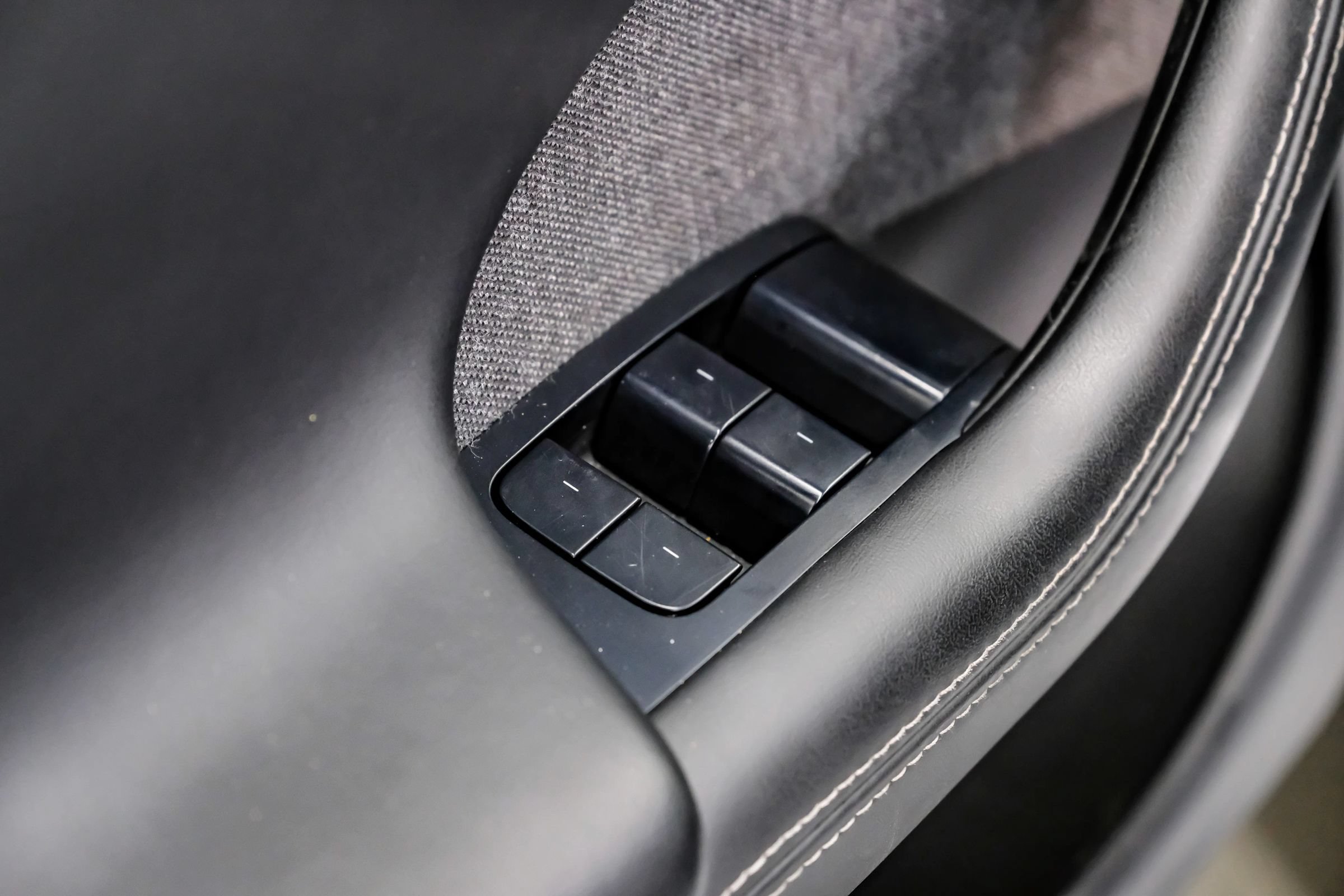 Used 2022 Tesla Model S AWD/4WD image 51