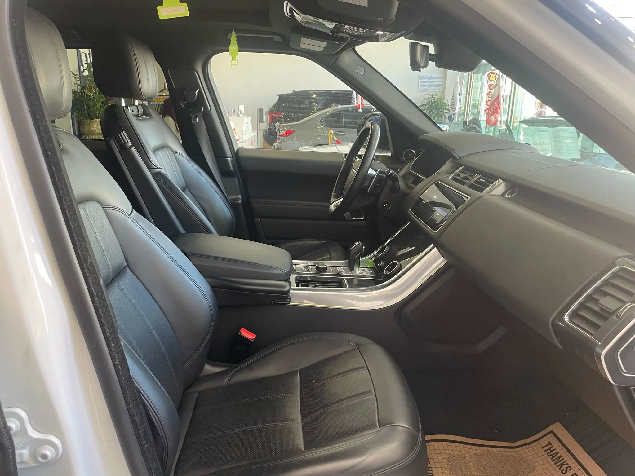 Used 2019 Land Rover Range Rover Sport Supercharged AWD/4WD image 26