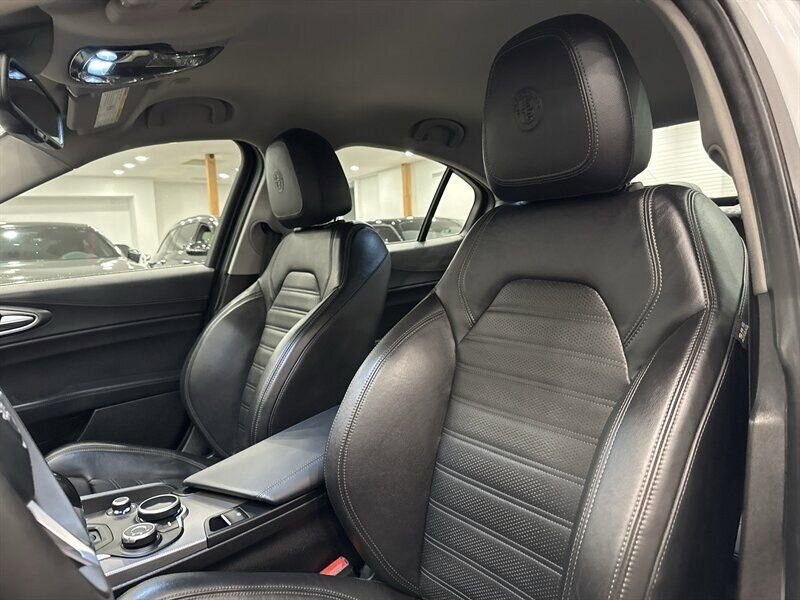 Used 2018 Alfa Romeo Giulia Ti Sport w/ Quick Order Package 22S Sport image 22