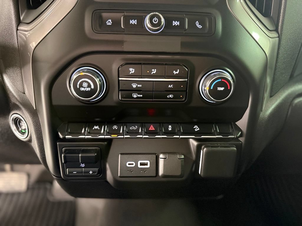 Used 2025 Chevrolet Silverado 1500 Custom Trail Boss AWD/4WD image 18