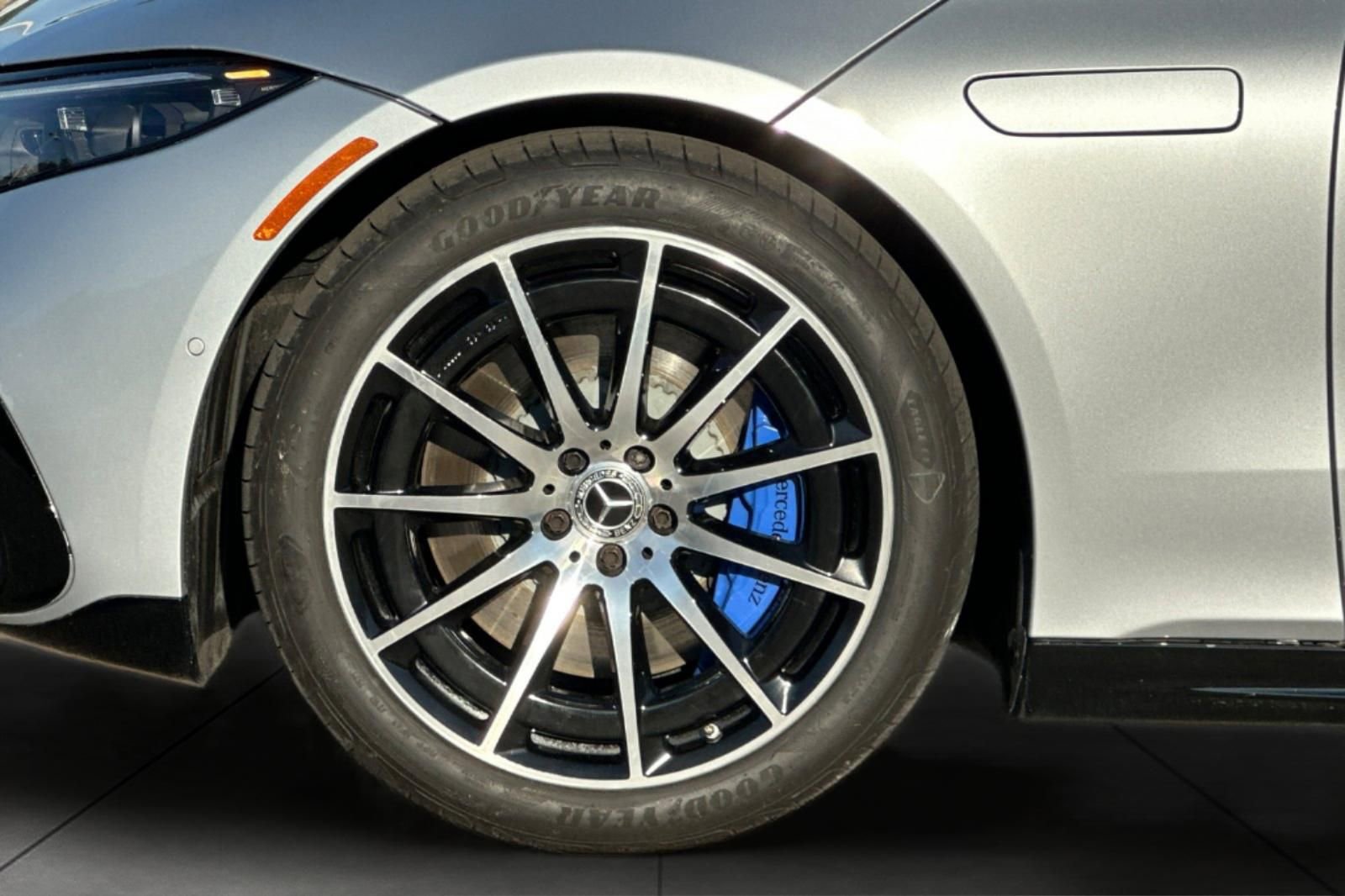 Certified 2022 Mercedes-Benz EQS 450+ 450 image 4