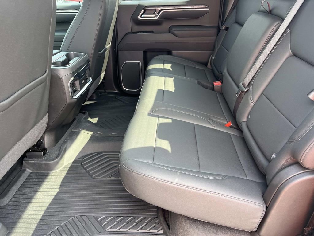 New 2026 Chevrolet Silverado 1500 LTZ AWD/4WD image 11