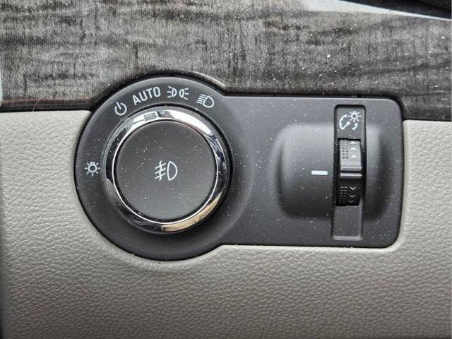 Used 2015 Buick Encore Leather w/ Experience Buick Package FWD image 29