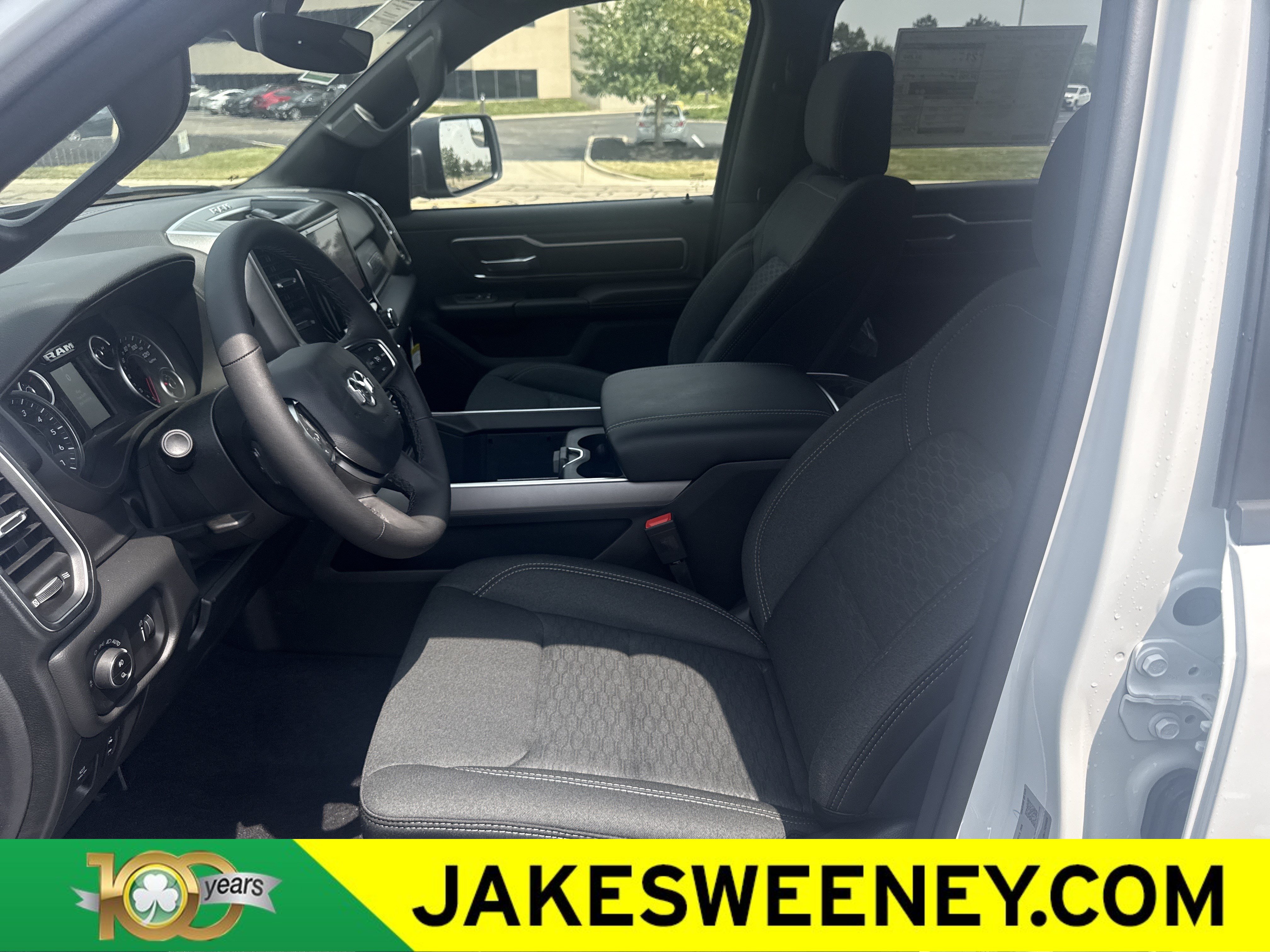 New 2026 RAM 1500 Big Horn AWD/4WD image 12