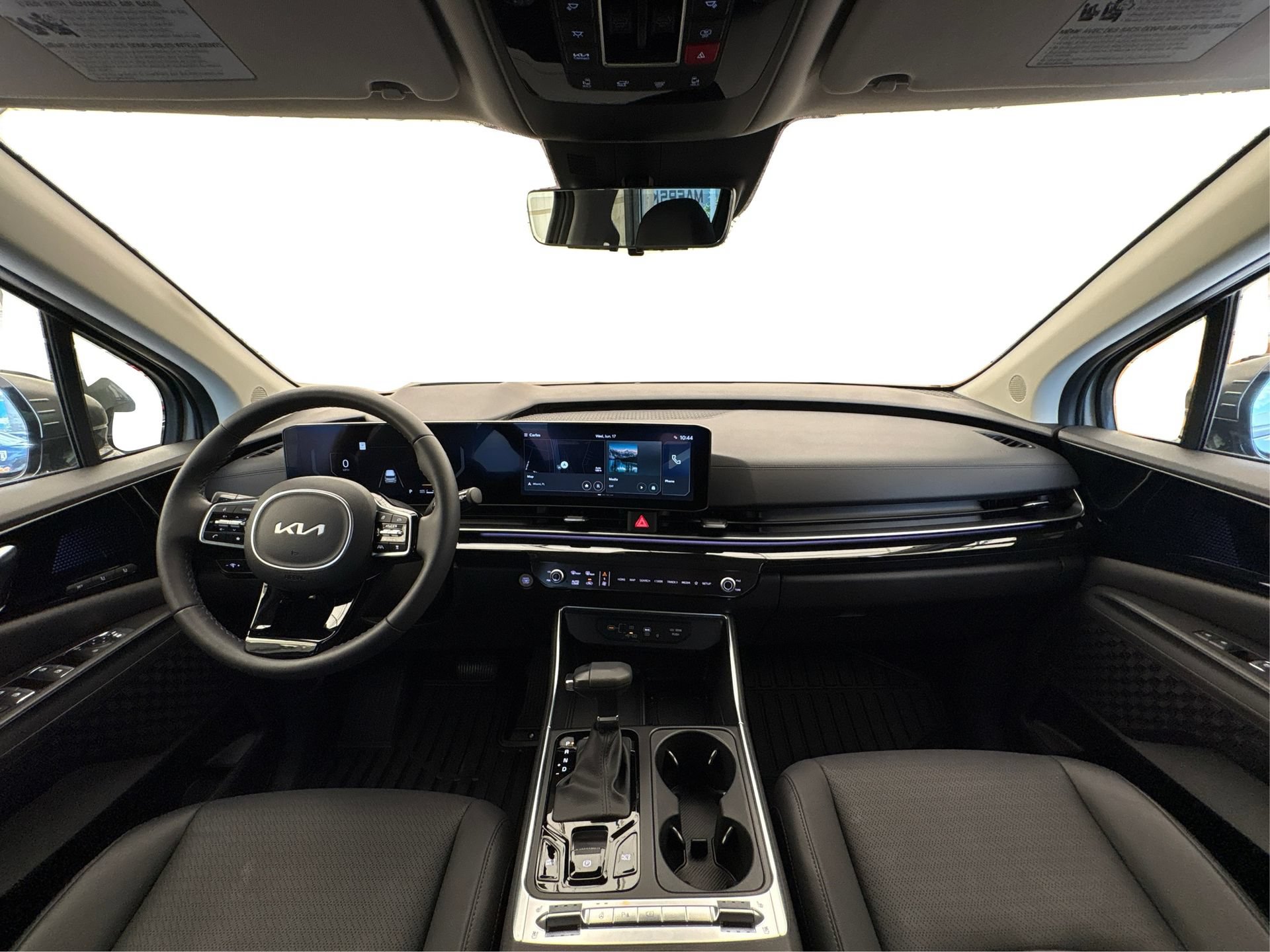 Used 2026 Kia Carnival SX Prestige FWD image 23