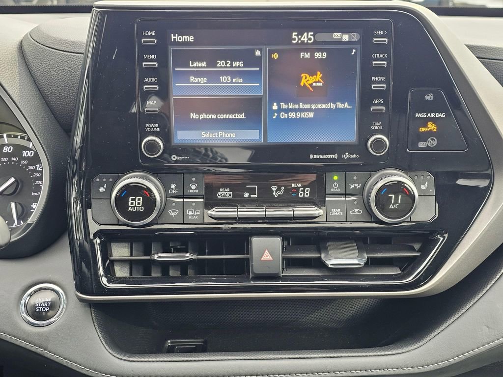 Used 2022 Toyota Highlander XLE image 32