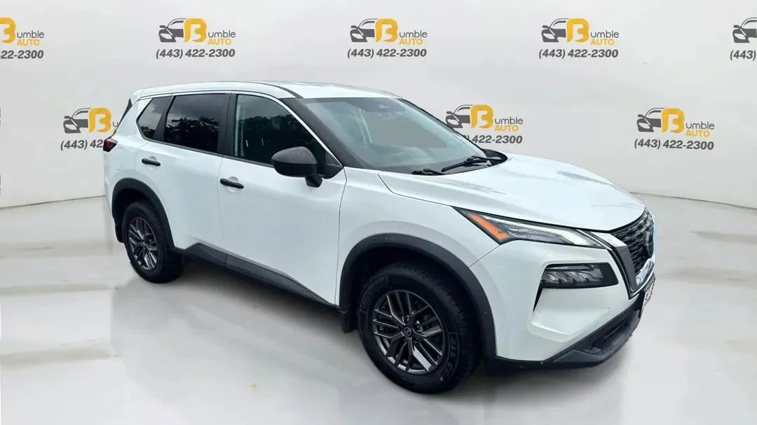 Used 2021 Nissan Rogue S image 3