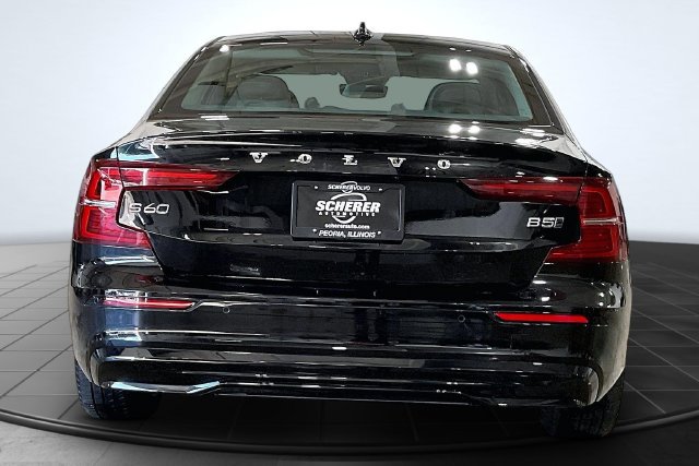 Used 2024 Volvo S60 B5 Core w/ Climate Package AWD/4WD image 5